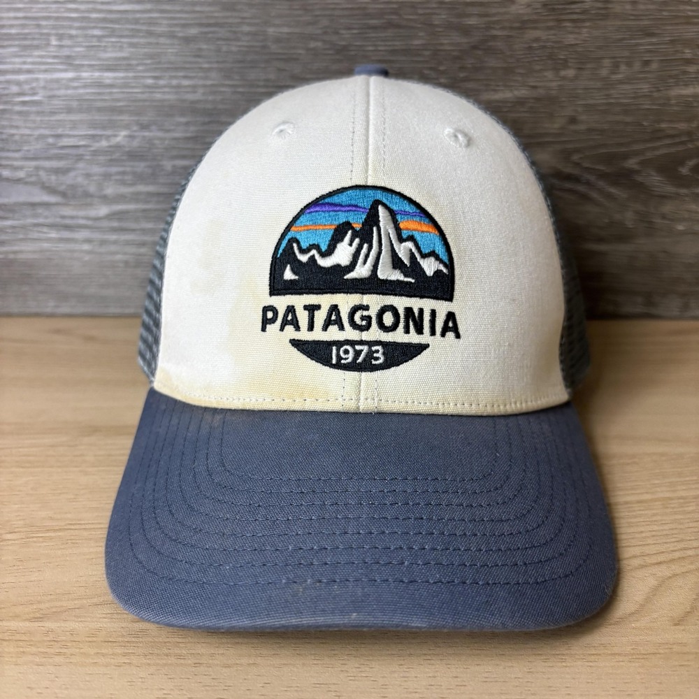 Patagonia Hat Cap Snap Back Trucker Mesh Embroidered Mountain Patch Mens
